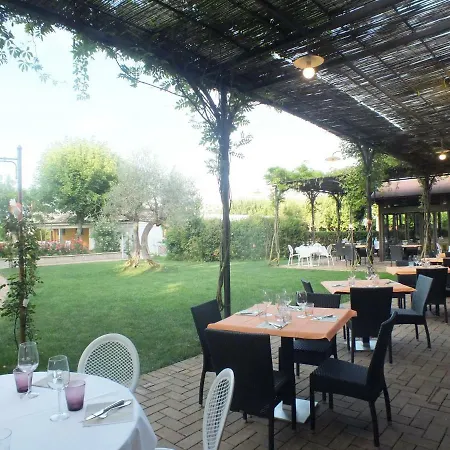 L'infinito Country House * Serra deʼ Conti