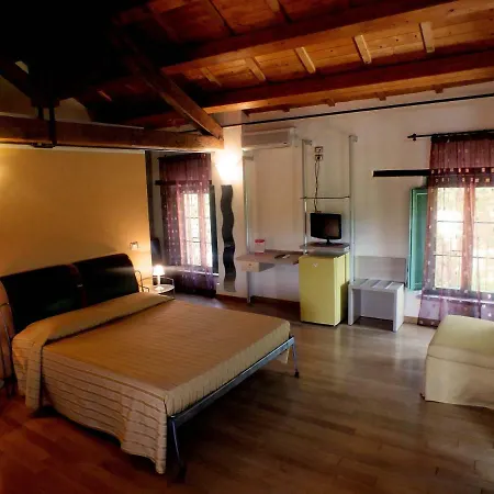 Landhuis L'infinito Country House Serra deʼ Conti